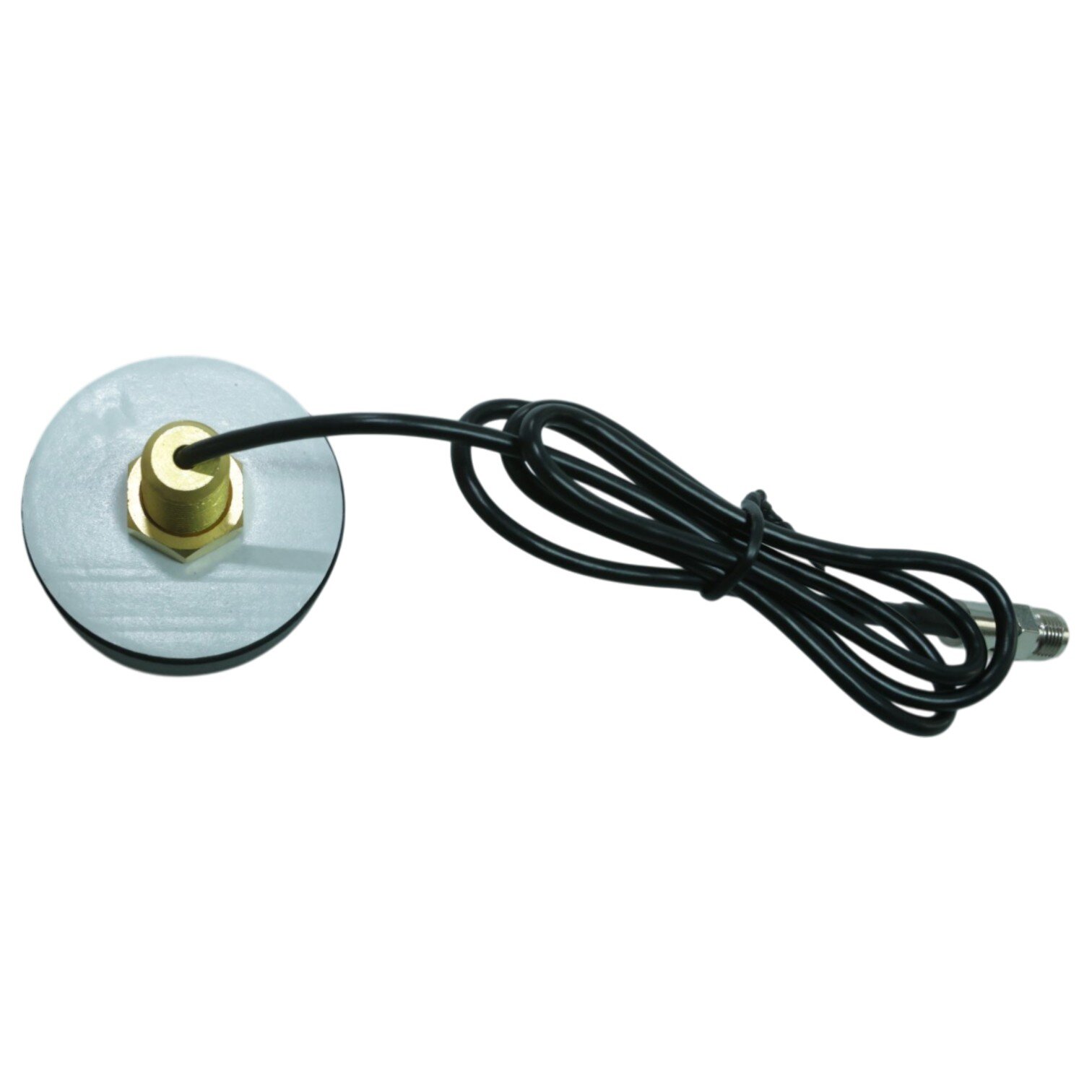 Flache Patch-Antenne mit konfektioniertem Anschluss­kabel — flexibel zu platzieren.